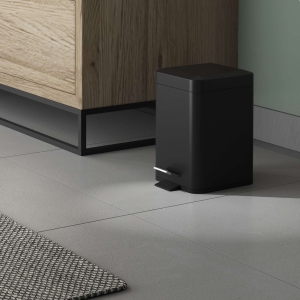 PAPELERA ARGENTA 5 lt NEGRO MATE - Imagen 4