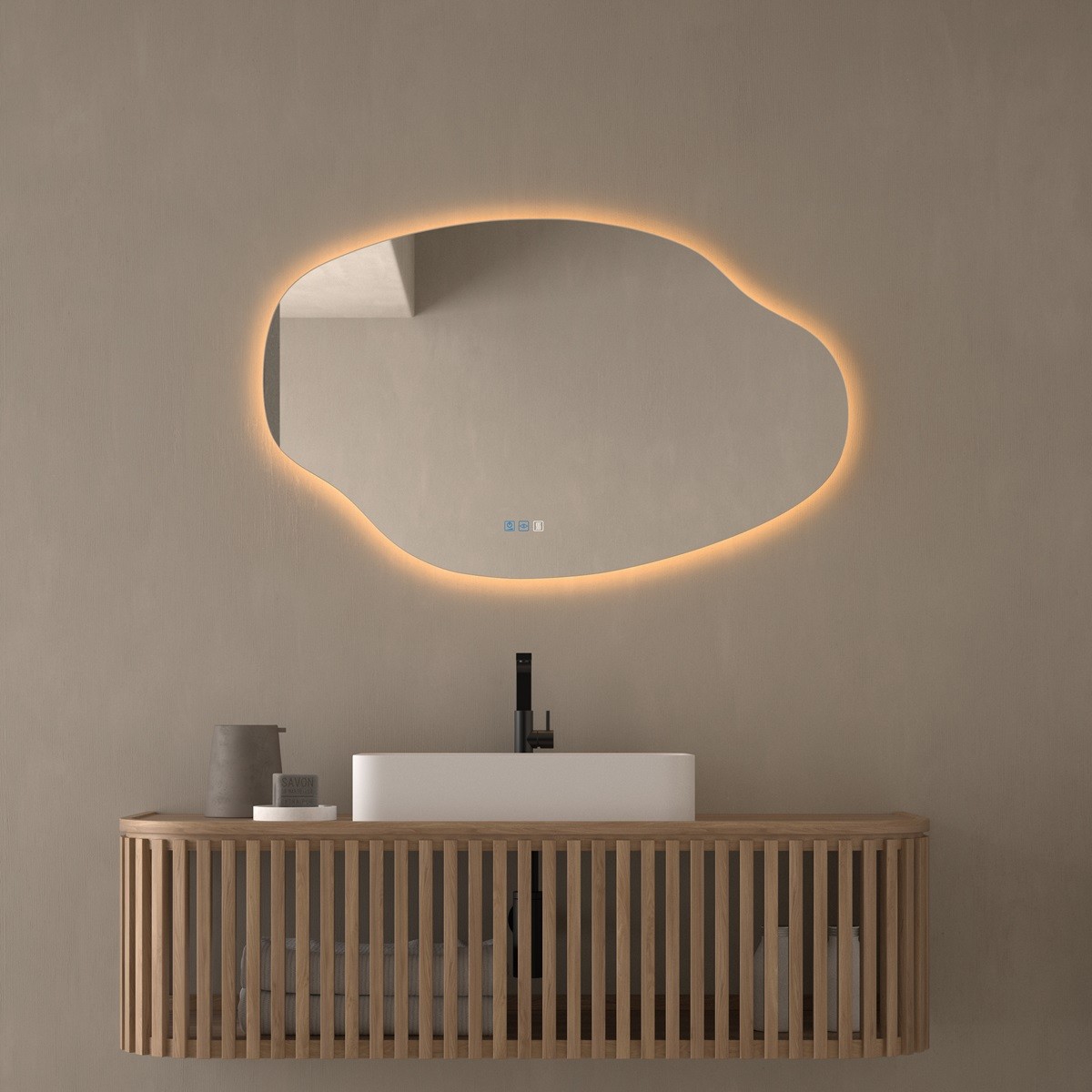 espejo-asimetrico-con-luz-led-para-bano Espejo de baño con luz LED Para Baño Almaden de Dyled - Imagen 1